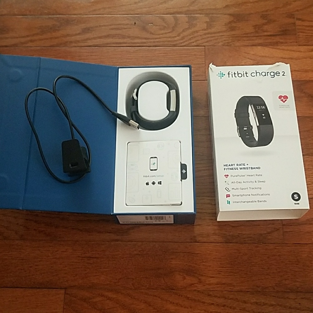 FITBIT CHARGE 2 LIKE NEW SIZE S